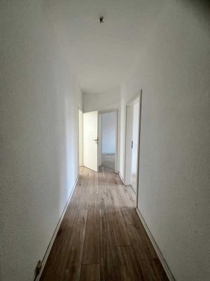 Helle 2-Zimmerwohnung - 1.OG re / FLJ 7