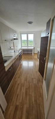 Schöne große 4 Zimmerwohnung