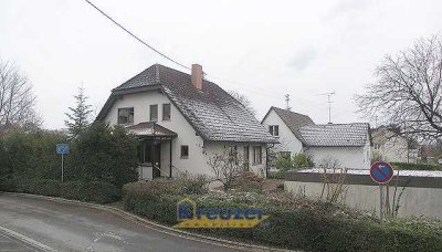 Gepflegt * Hell * Großzügig * EFH mit Einliegerwohnung + Garage und 2 Außenstellplätze!