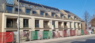 Erstbezug Exklusive 3-Zimmer-Dachgeschosswohnung mit Garage in München-Riem