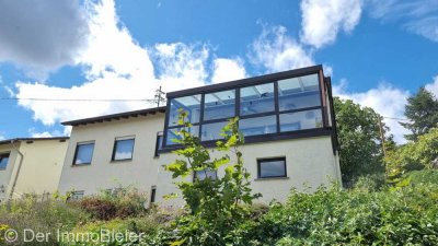 Traumhafte Aussicht - Wohnen wo andere Urlaub machen! Haus mit Garten in Trechtingshausen