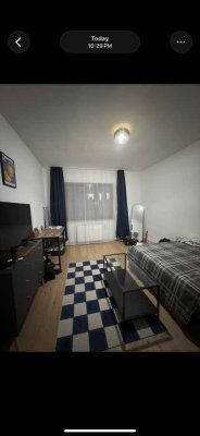 Ab 01.10. | Kompaktes 1,5-Zimmer-Apartment in Mainz mit Einbauküche