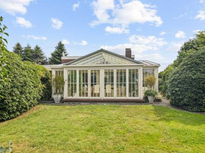 TOP-Architektenhaus auf traumhaftem Grundstück vor den Toren Oldenburgs im idyllischen Großenmeer