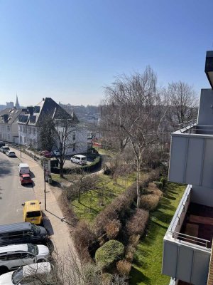 sonnendurchflutete 2 Zimmer-Wohnung mit schönem Ausblick über Flensburg