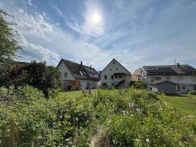 Großzügiges Wohnhaus mit Ausbaupotenzial und großem Garten bzw. 2. Bauplatz und Sanierungsförderung!