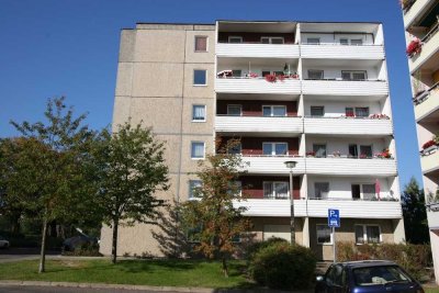 2 Raum Wohnung im Grünen mit Terrasse