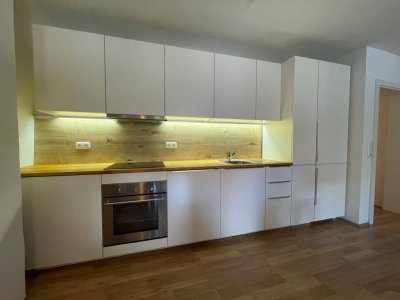 Helle 2 Zimmerwohnung mit Balkon im Zentrum von Braunau!