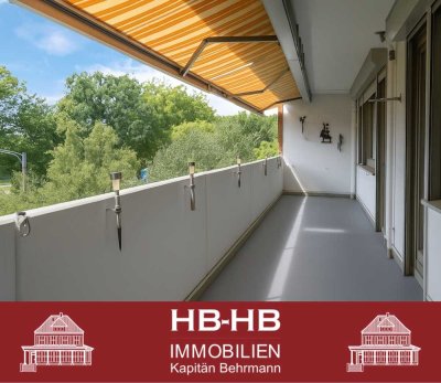 Attraktive 4-Zimmer-Wohnung mit Balkon, Garage und Blick aufs Werder-Trainingsgelände