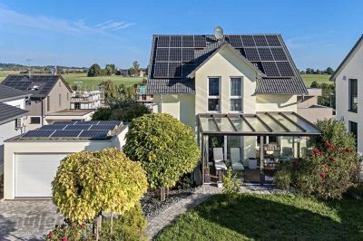 Modernes Einfamilienhaus in Ergenzingen mit Wintergarten und Doppelgarage - Bj. 2016