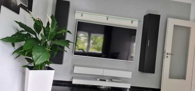 Komplett sanierte und möblierte 2 Zimmer Wohnung