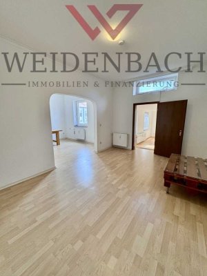 Attraktives Mehrfamilienhaus mit Gewerbeeinheit – solide Kapitalanlage mit Entwicklungspotenzial...