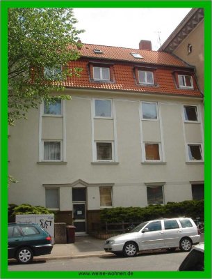 Charmantes Dachgeschoss-Apartment im Herzen von Döhren!