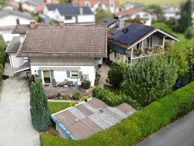 2 Häuser – 4 Wohnungen – großes Eckgrundstück mit Potenzial für Vermietung oder Mehrgeneration