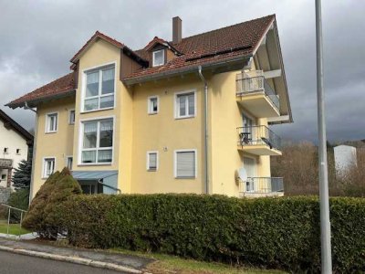 Neu renovierte Zwei-Zimmer-Wohnung in Frauenau