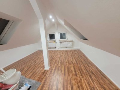 Modernes 1,5-Zi.-Loft im 4. OG in Stuttgart-Bad Cannstatt