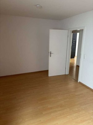 � Im Herzen von Bruchsal, 85,44 m² Wohnfläche, 3-Zimmer, direkter Zugang mit Aufzug �