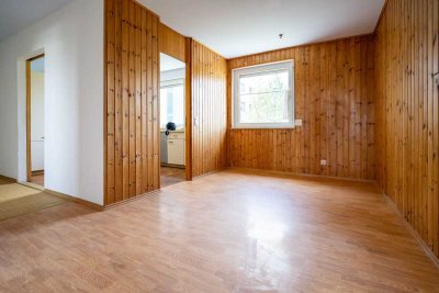 Renovierungsbedürftige 3,5 Zimmer Wohnung in ruhiger Lage