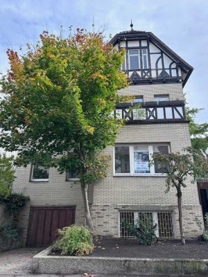 HENSCHEL IMMOBILIEN - SIE WOLLEN WOHNEN IN BESTLAGE MIT NEUEM WOHNKONZEPT