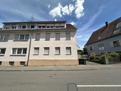 5,5% Anfangsrendite oder geräumiges Eigenheim - Mehrfamilien-DHH in LB-Oßweil