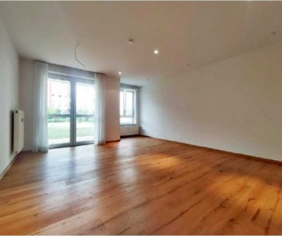 Sehr schöne moderne Wohnung mit Terrasse, zentral gelegen