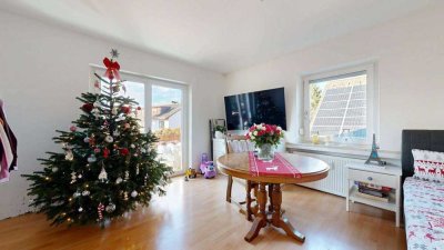 Helle 3-Zimmer-Wohnung mit Balkon, Einzelgarage und Gemeinschaftsgarten in Allach