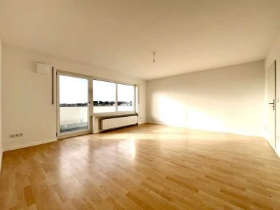 Attraktive 4-ZKB-Wohnung mit zwei Balkonen – frisch renoviert und bestens aufgeteilt