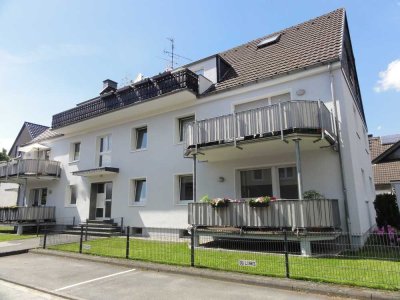 Perfekt geschnittene, helle 4 Zi Whg., mit Garage+ Stellplatz in Niederkassel-Mondorf, 8km bis Bonn