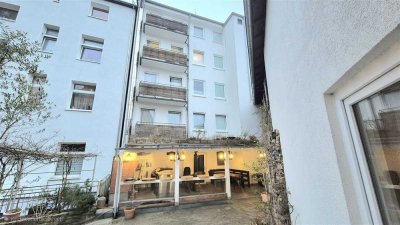 Großzügiges Mehrfamilienhaus mit Wohn-, Büro- und Restauranteinheiten