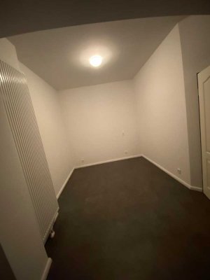 Hültzstraße 8, 50933 Köln