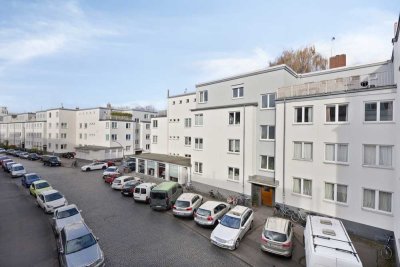 Steueroptimierte Kapitalanlage: Denkmalgeschützte 2,5-Zimmer-Wohnung mit Balkon