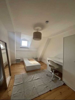 Modernes & Möbliertes WG Zimmer in Top Innenstadtlage Wiesbaden