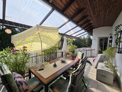 Exklusive 3,5-Zimmer-Wohnung mit XXL Balkon und Komplettrenovierung in Bayreuth