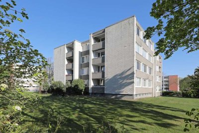 Großzügige 3-Zimmer-Wohnung mit Loggia // 2.OG Wohnung 4