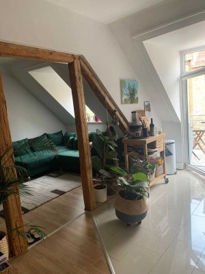 Schöne 2 Zimmerwohnung mit Wohnküche in Klinkeraltbau zu vermieten
