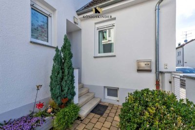 Einziehen und Wohlfühlen: Renoviertes Einfamilienhaus mit 3 Schlafzimmer, Terrasse & Stellplatz