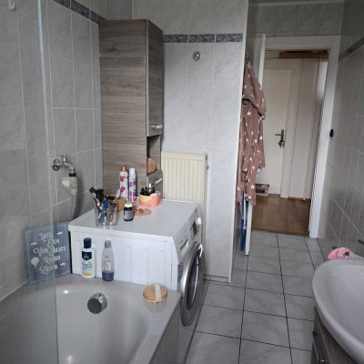 Charmante Altbauwohnung 3 Zimmer nähe Stadtmitte