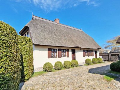 charmantes Reethaus in Krummin auf der Insel Usedom - mit Einliegerwohnung und Ferienhaus