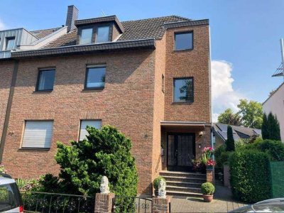 Kapitalanlage ---Rodenkirchen-Auenviertel --- gut vermietetes Dreifamilienhaus