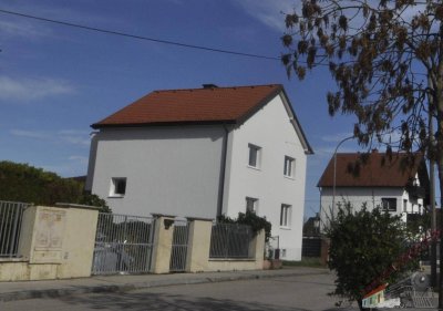 Erstbezug-Neuwertiges Einfamilienhaus mit großem Garten zentral in St. Pölten gelegen