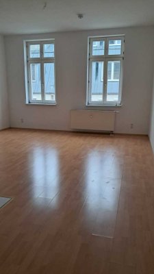 2 Zimmer Wohnung in Zentrum Süd
