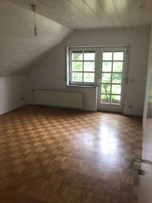 Zeitmiete 6 Monate!!! Geräumige 2-Zimmer-Wohnung zur Miete in Unkel, 700Warmmiete