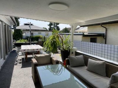 SCHÖNES HAUS MIT EINLIEGERWOHNUNG IN HEMSBACH IM BIETERVERFAHREN