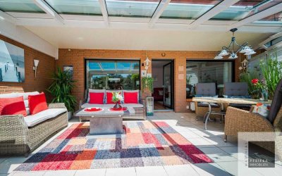 RESERVIERT - Gartenidylle trifft auf solide Substanz - 3 Zimmer | Wintergarten | Garage