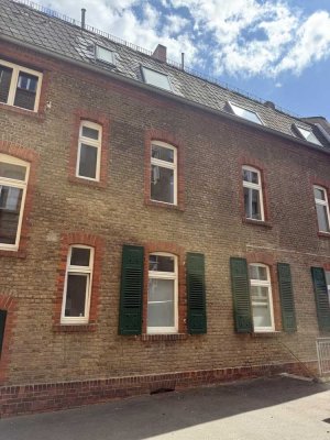 schöne 2 Zimmerwohnung im Rheingauviertel