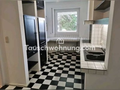Tauschwohnung: große 2 Zimmer Wohnung mit Balkon in ruhiger Lage