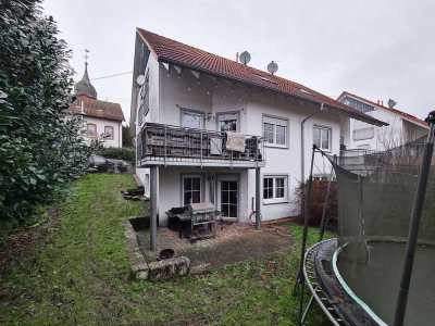 Trippstadt - DHH mit 6 Zimmer, 2 Bäder, Garten, Balkon, Stellplatz