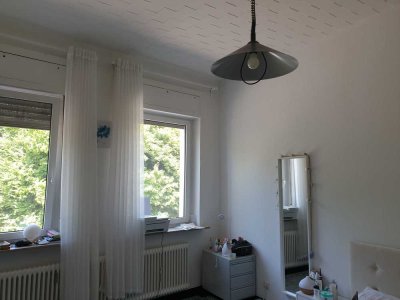 Schöne 2-Zimmer-Wohnung mit Einbauküche in 44225, Dortmund