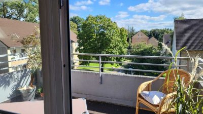 Gemütliche 2-Zimmer-Wohnung in zentraler Lage mit Balkon und EBK in Flensburg