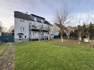 Gepflegtes Mehrfamilienhaus mit drei Wohneinheiten, Balkon und Garten!