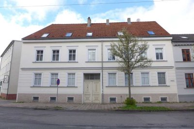 Große 1-Zimmer-Wohnung mit Pantryküche in Zentrumsnähe